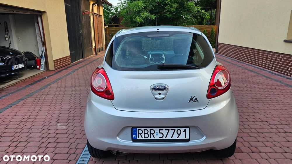 Ford KA 1.2 Ambiente - 23