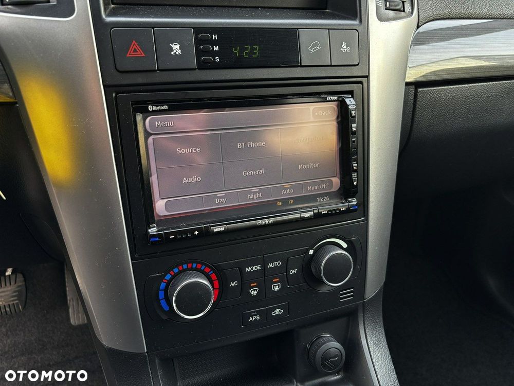 Chevrolet Captiva 2.0 2WD 5 Sitzer LS - 11