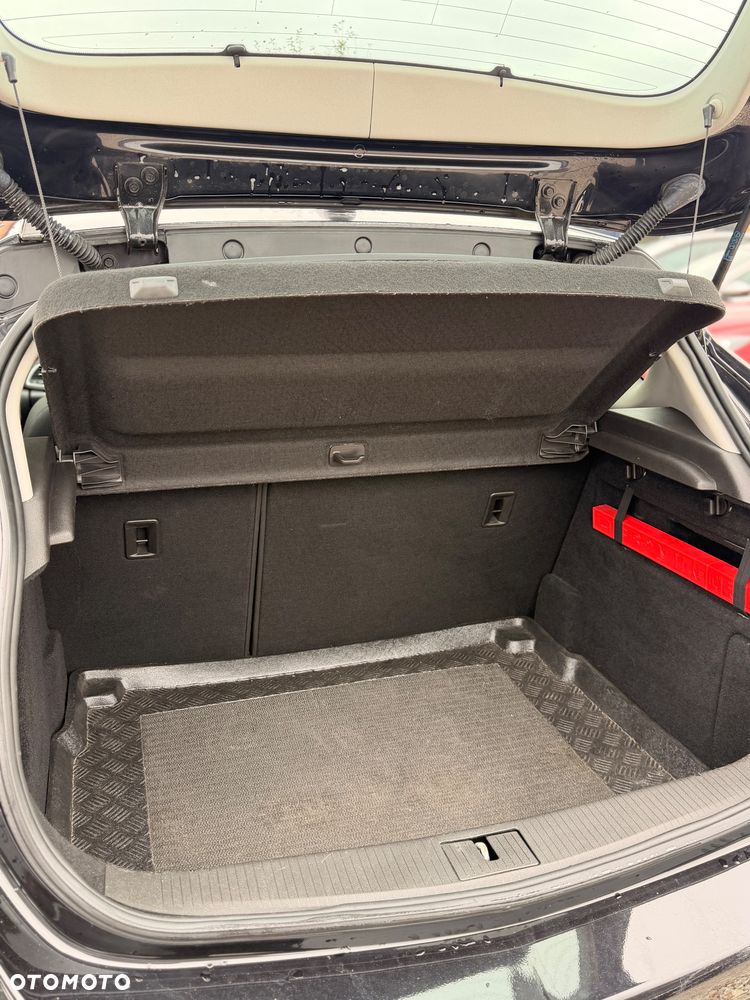 Opel Astra - 9