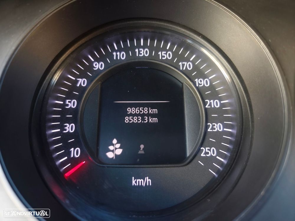 Renault Mégane Sport Tourer 1.5 dCi Limited - 7