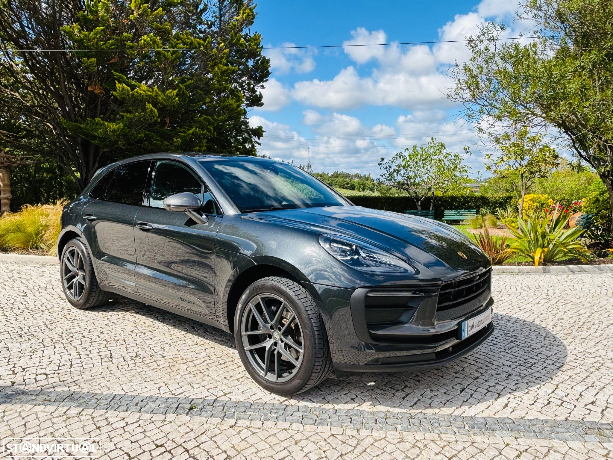 Porsche Macan T - 48