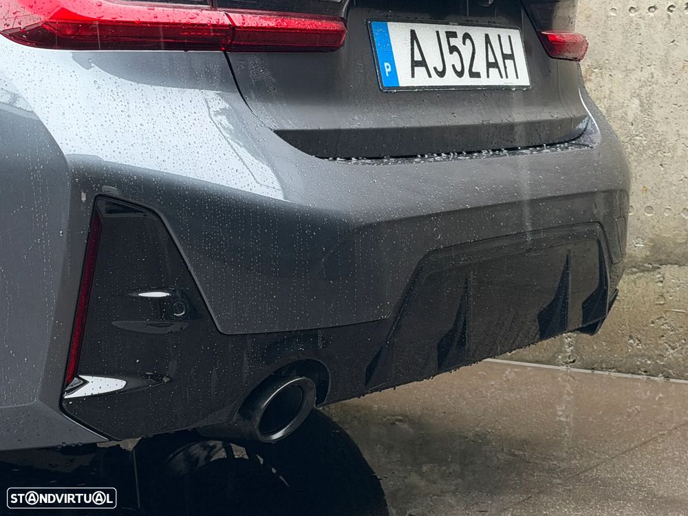 BMW 330 e Pack Desportivo M Auto - 8