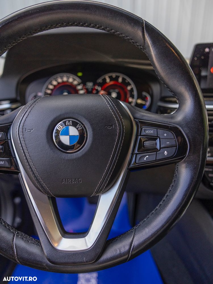 BMW Seria 5 520d xDrive Aut. Sport Line - 22