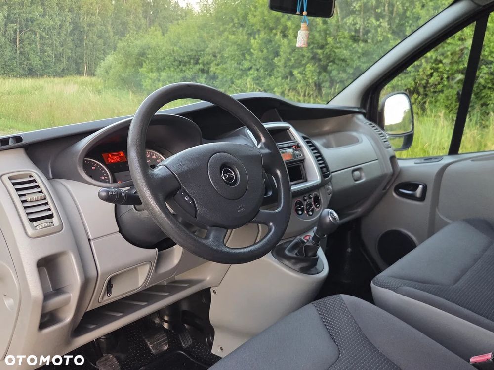 Opel Vivaro - 29