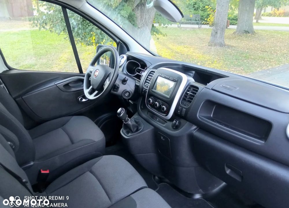 Renault Trafic - 13