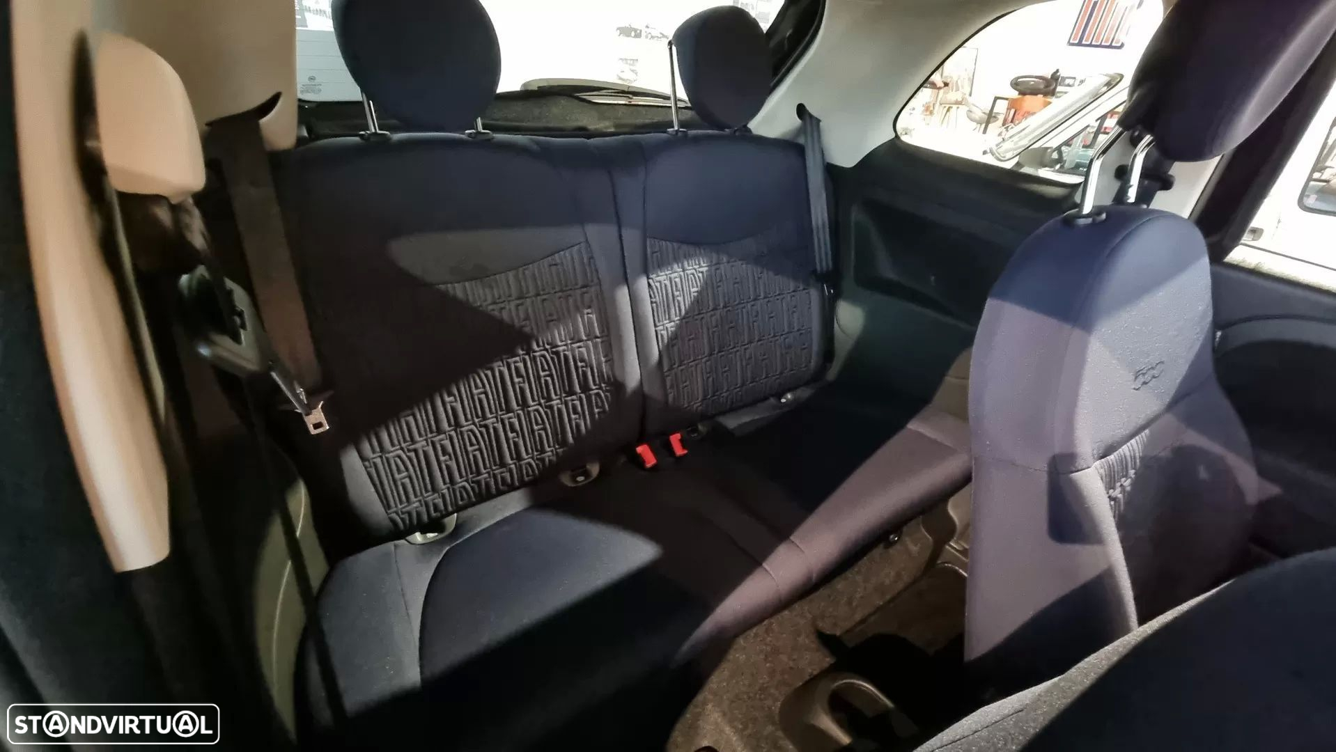 Fiat 500 1.0 Hybrid Club - 34