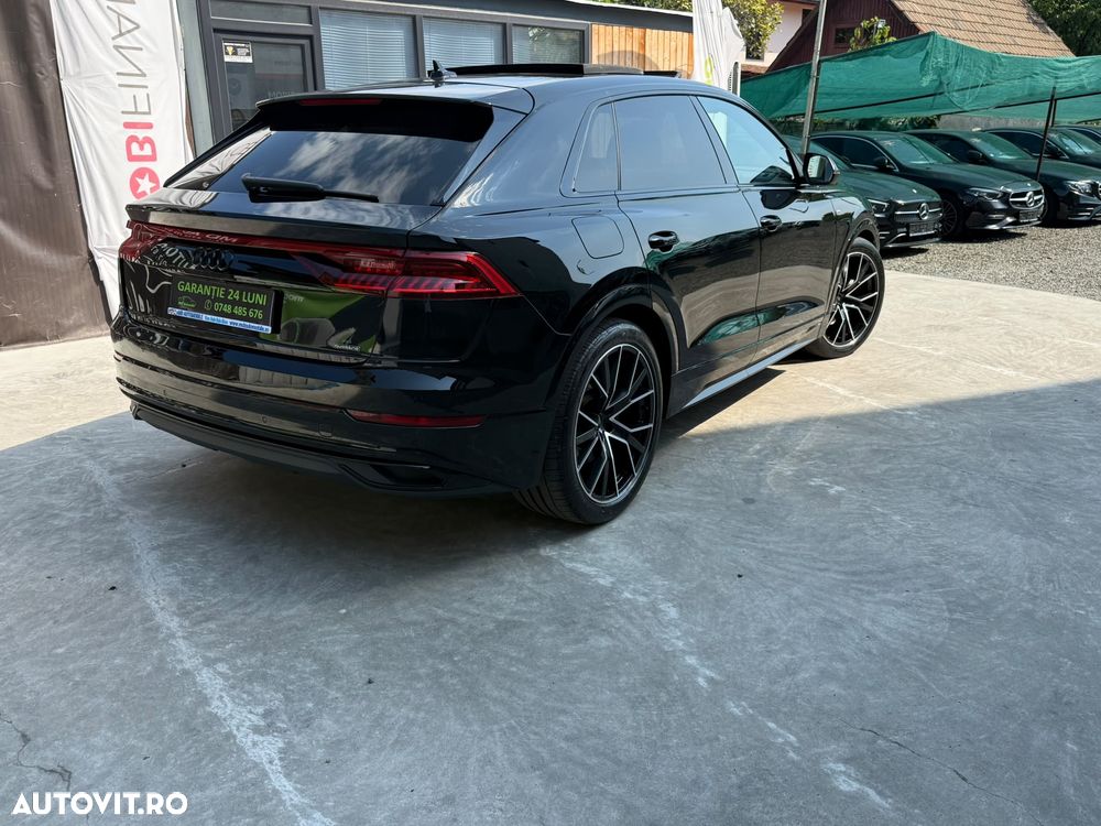 Audi Q8 - 30