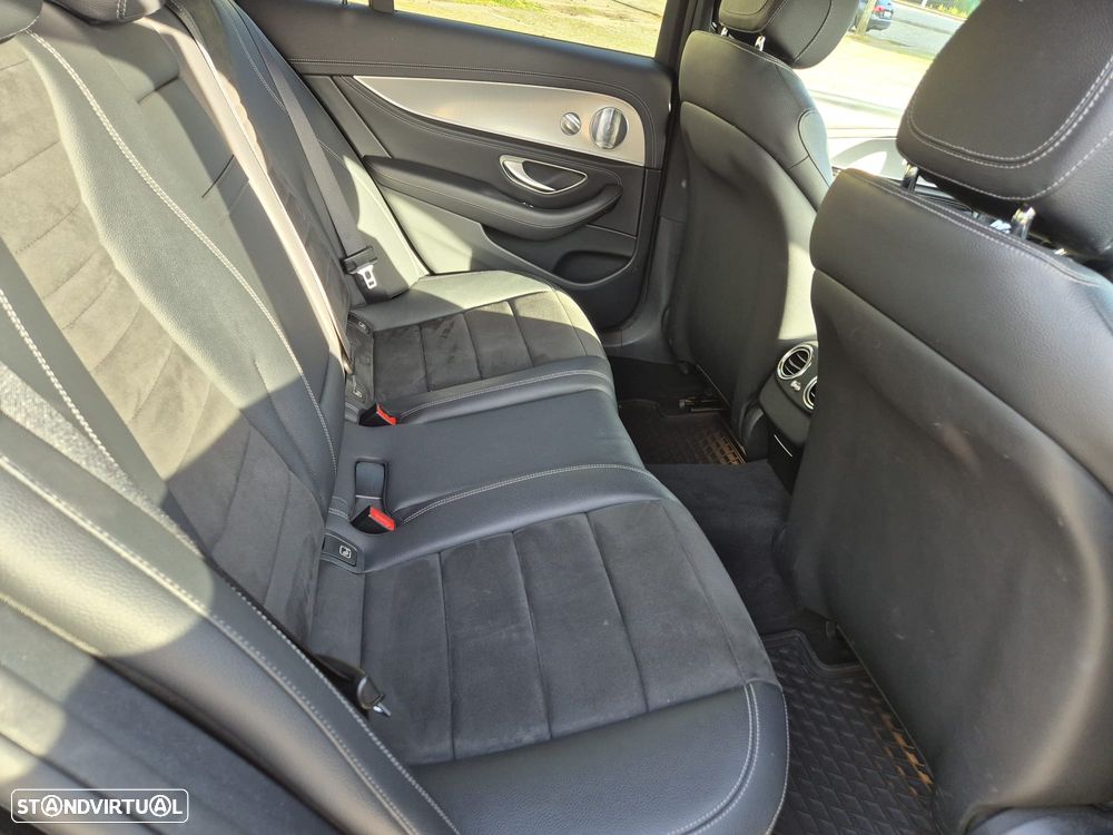 Mercedes-Benz E 300 de 9G-TRONIC AMG Line - 15