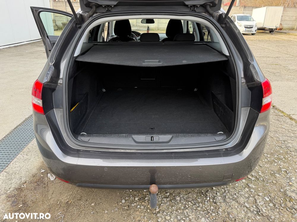 Peugeot 308 BlueHDi 130 Stop & Start Style - 10