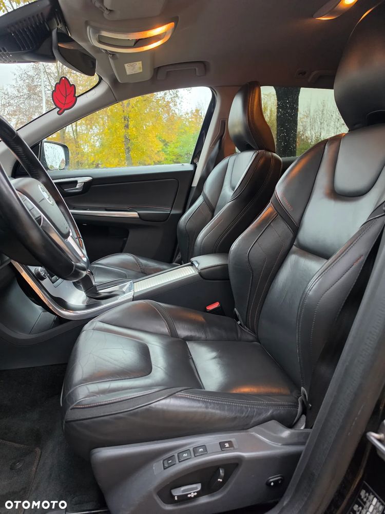 Volvo XC 60 D4 Drive-E Ocean Race - 7