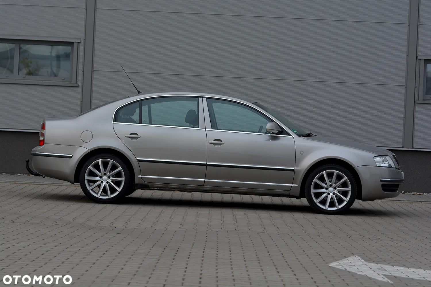 Skoda Superb Combi 2.0 TDI Elegance Green tec - 14