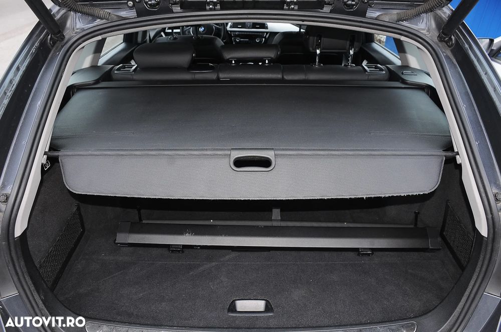 BMW Seria 3 320d Aut. Luxury Line - 28