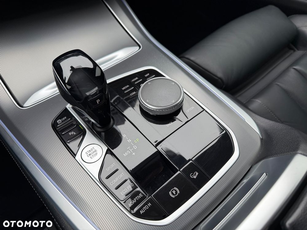 BMW X5 xDrive30d - 28