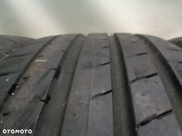 YOKOHAMA ADVAN SPORT V107 225/40ZR18 92Y - 5
