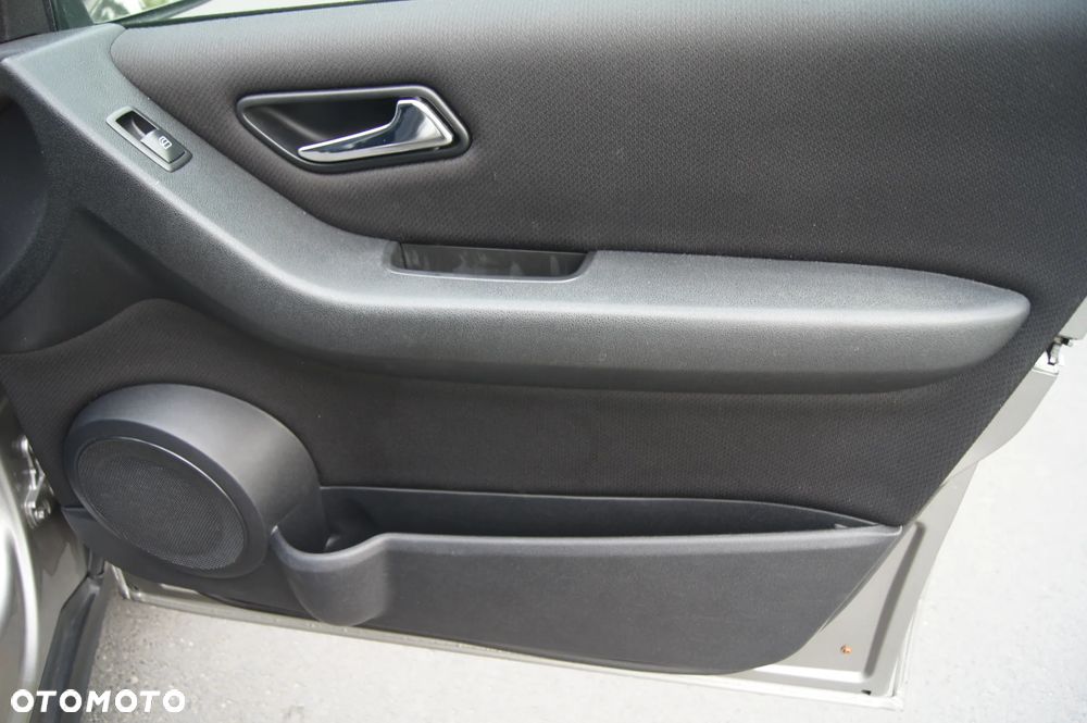 Mercedes-Benz Klasa A 170 Avantgarde Edition 10 - 23
