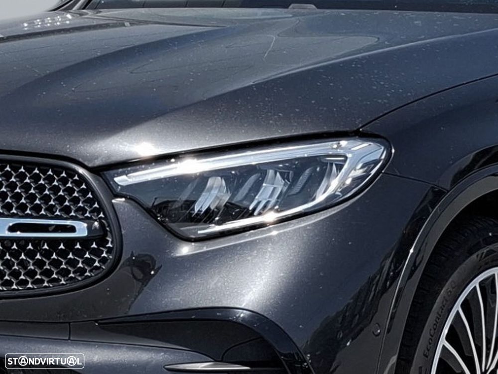 Mercedes-Benz GLC 300 de Coupe 4Matic - 3