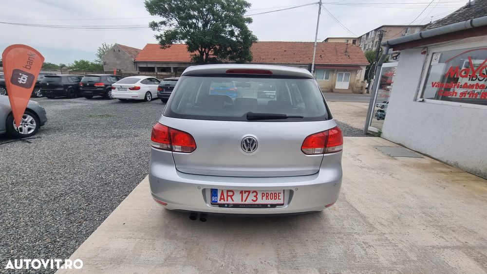 Volkswagen Golf 2.0 TDI DPF Edition - 12