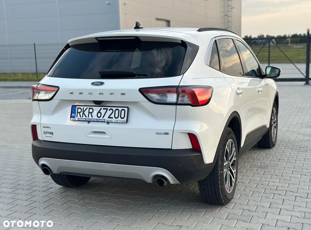 Ford Kuga - 9