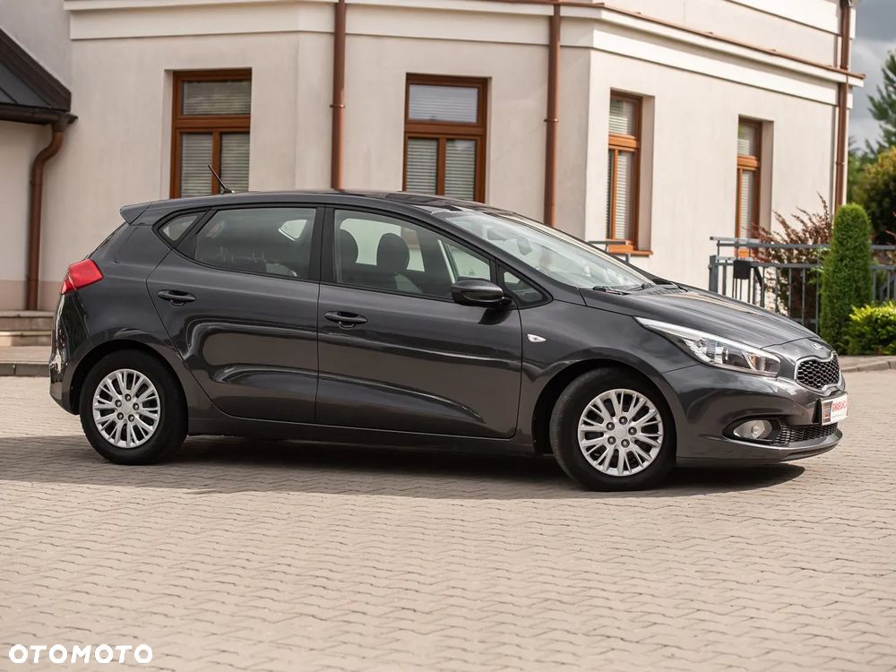 Kia Ceed - 6