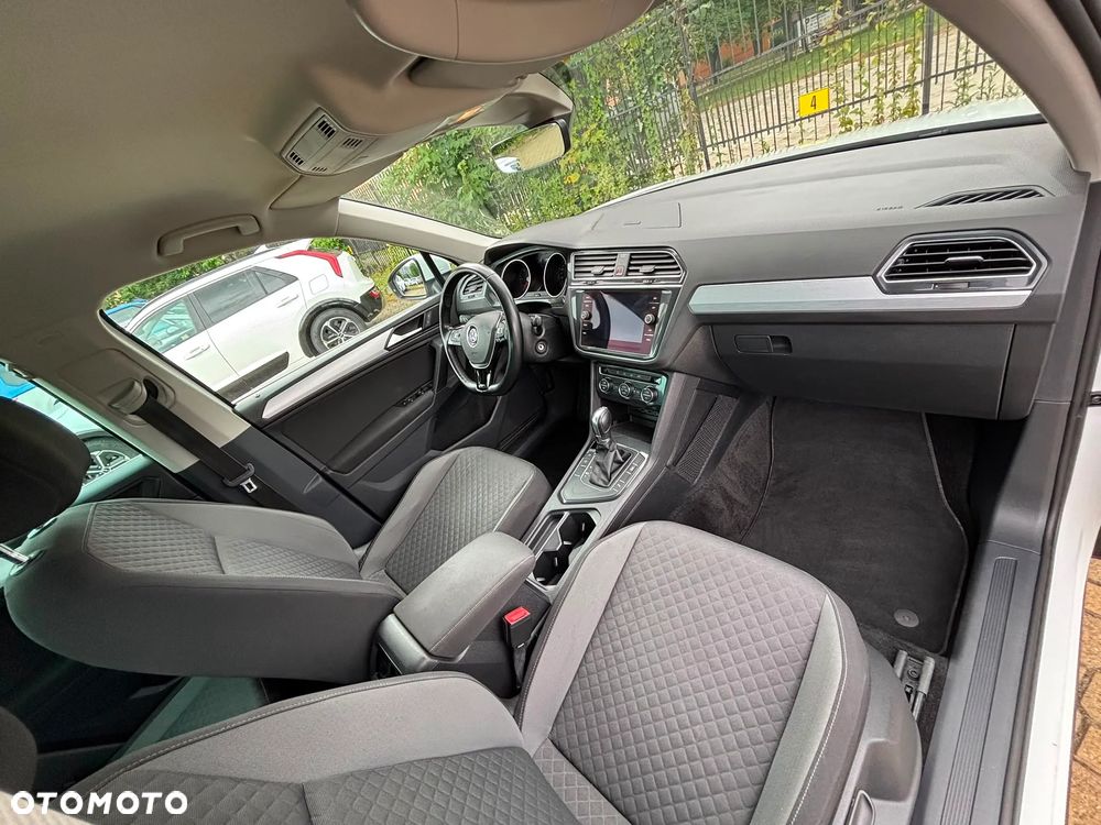 Volkswagen Tiguan 2.0 TDI SCR DSG Elegance - 18