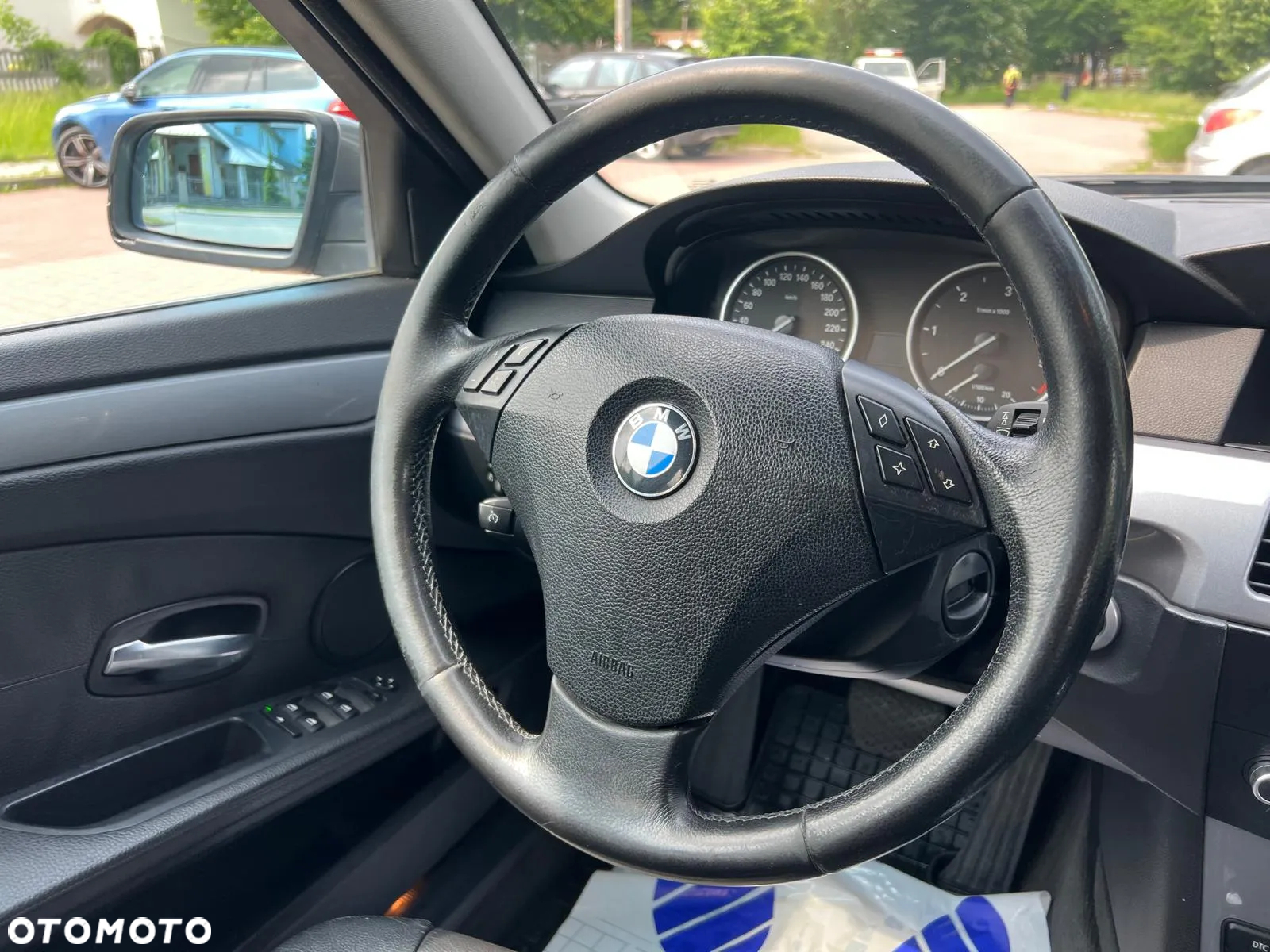 BMW Seria 5 - 23