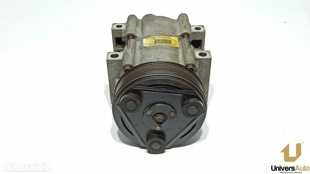 COMPRESSOR DE AR CONDICIONADO FORD ESCORT BERLINA/TURNIER CLX BERLINA - 6