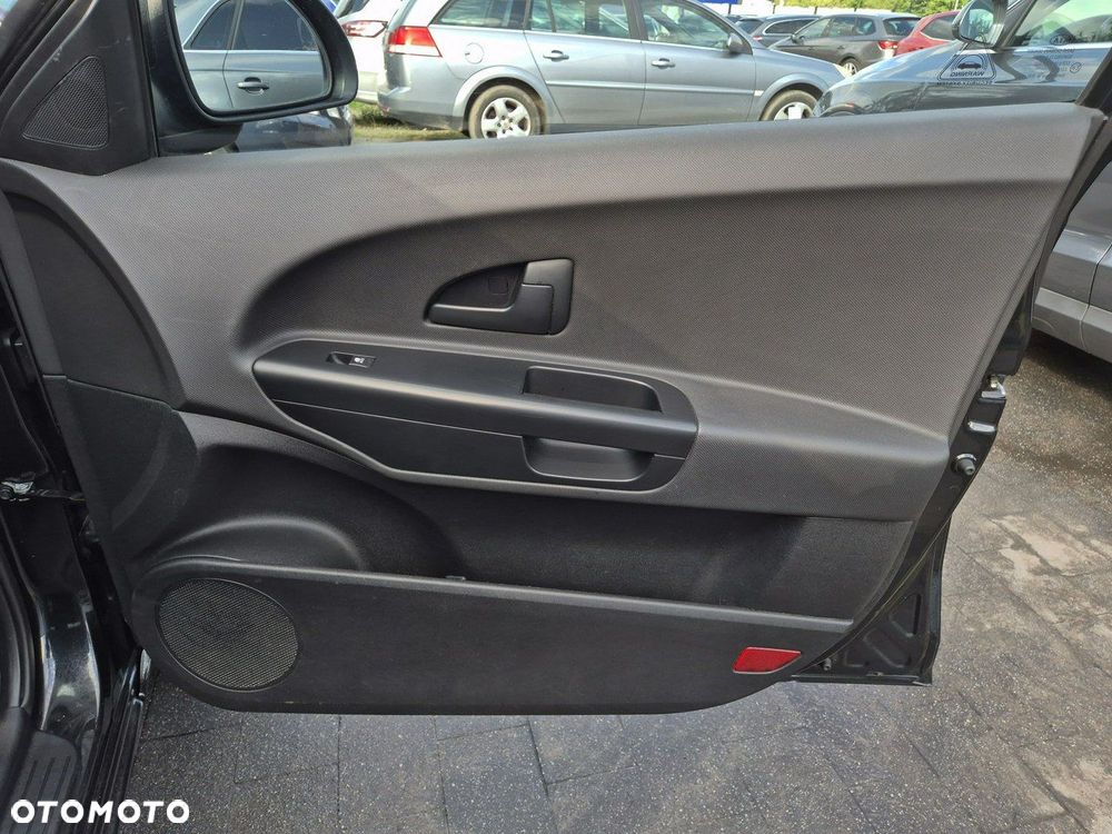 Kia Ceed Cee'd 1.4 Comfort - 28