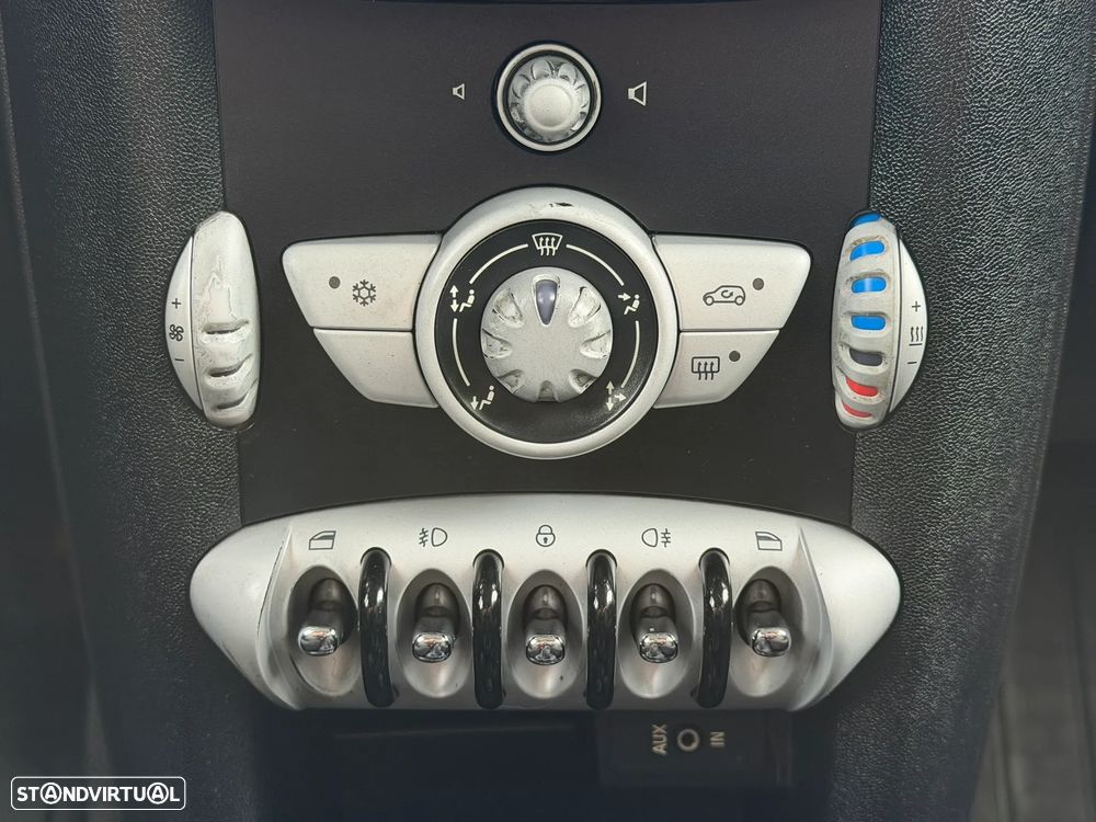 MINI 3 Portas Cooper D - 11