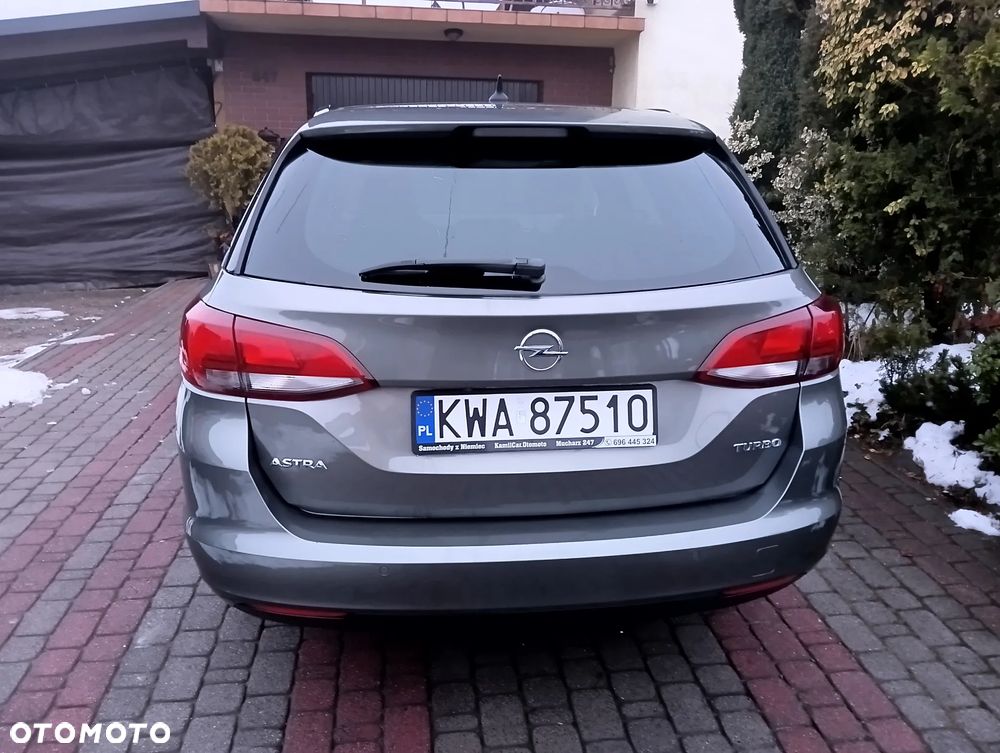 Opel Astra 1.4 Turbo Edition - 9