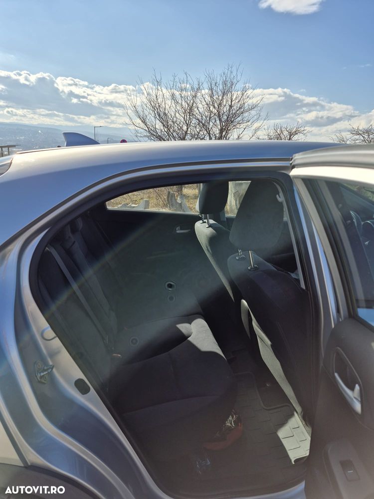 Honda Civic 1.6 i-DTEC MT Elegance - 10