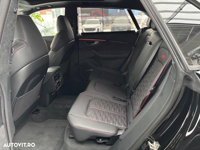 Audi RS Q8 - 16