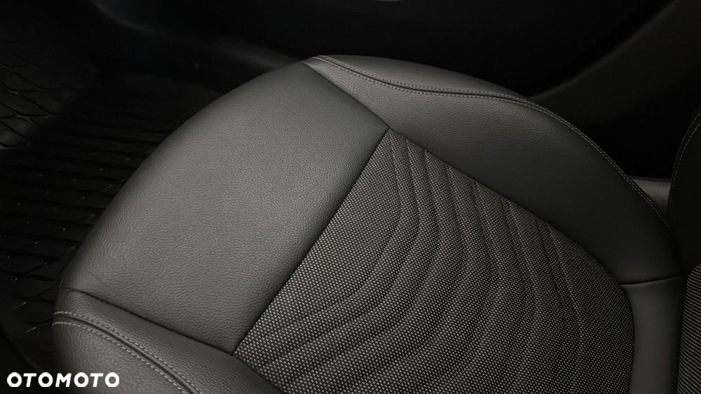 Mercedes-Benz Klasa A 200 7G-DCT - 21