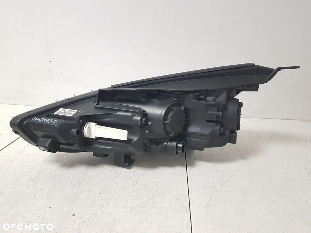 LAMPA PRAWA PRZEDNIA PRZÓD SOCZEWKA KOMPLETNA HYUNDAI I30 3 III 17-20 92102-G4020 ORYGINAŁ IDEALNA - 7