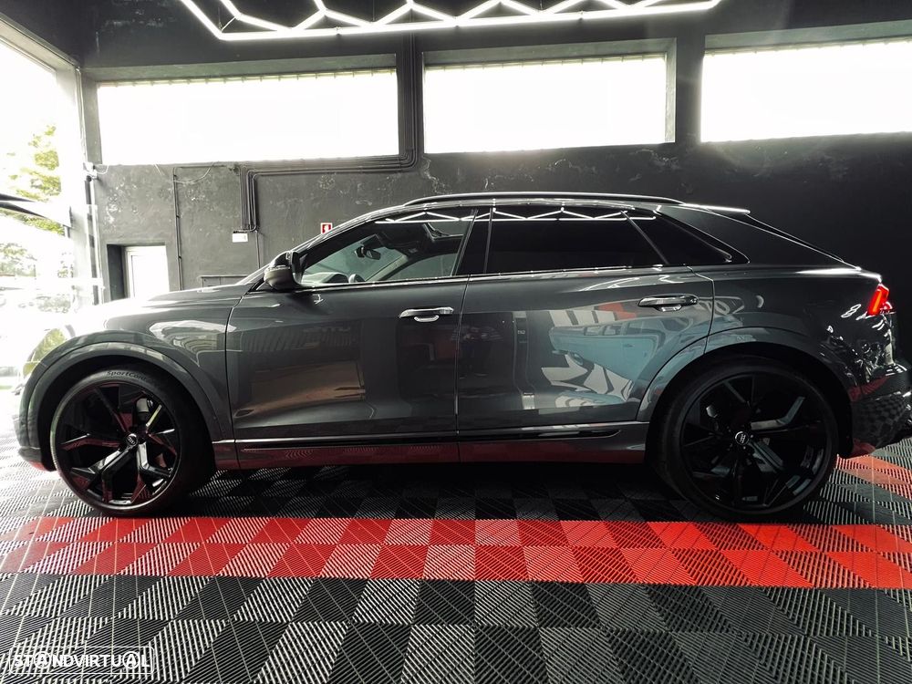 Audi SQ8 - 16