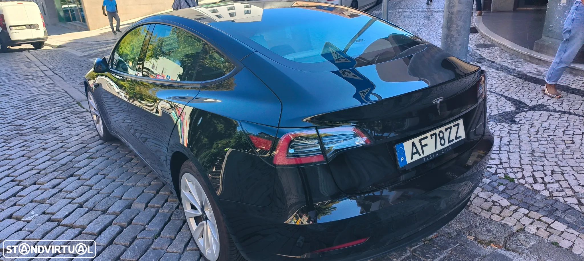 Tesla Model 3 Long-Range Dual Motor AWD - 1