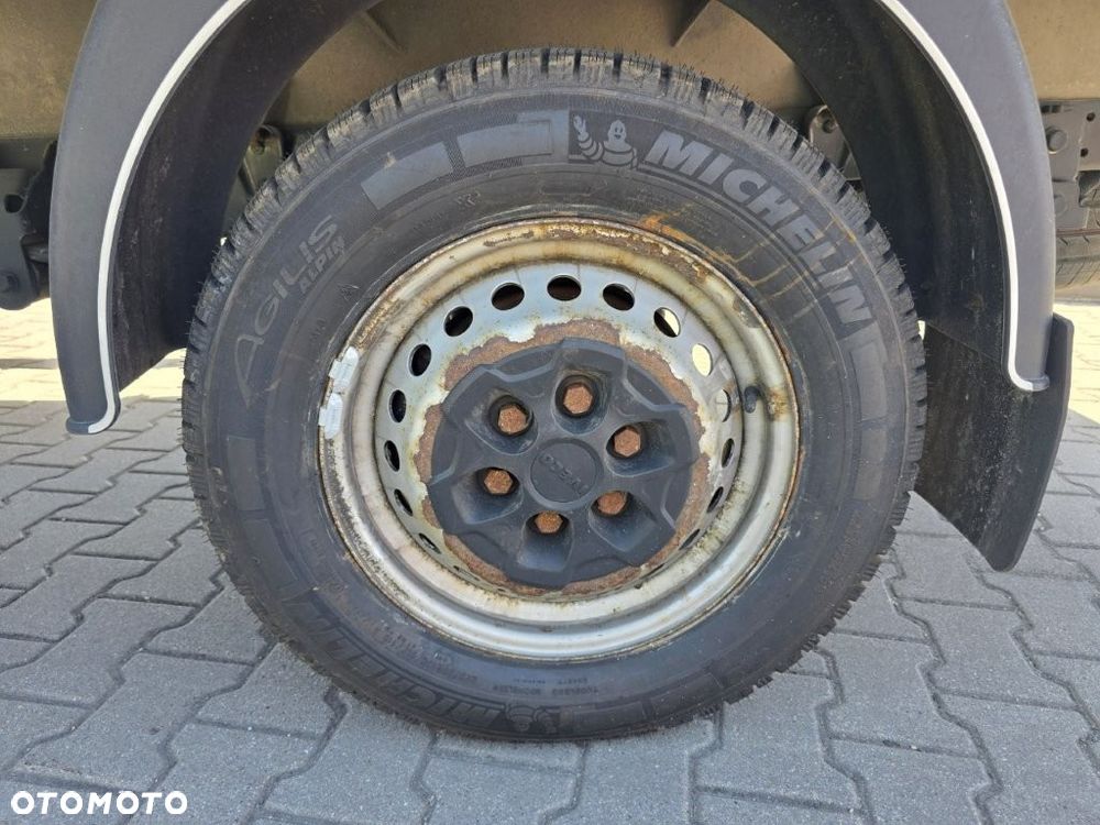 Iveco 35S16 - 19