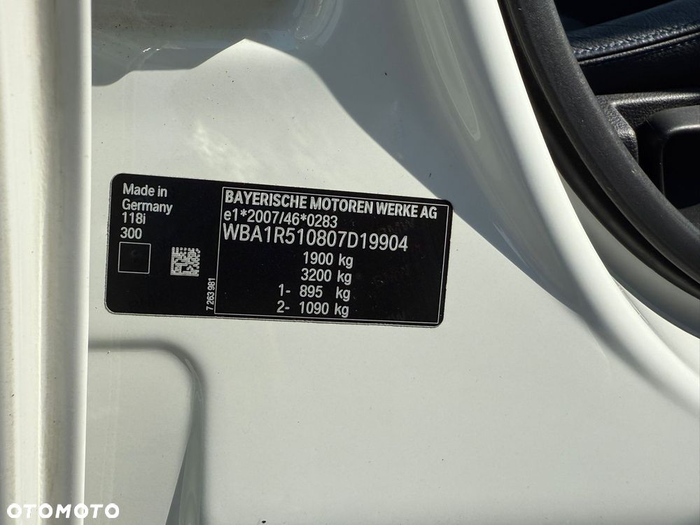 BMW Seria 1 118i M Sport Shadow - 17