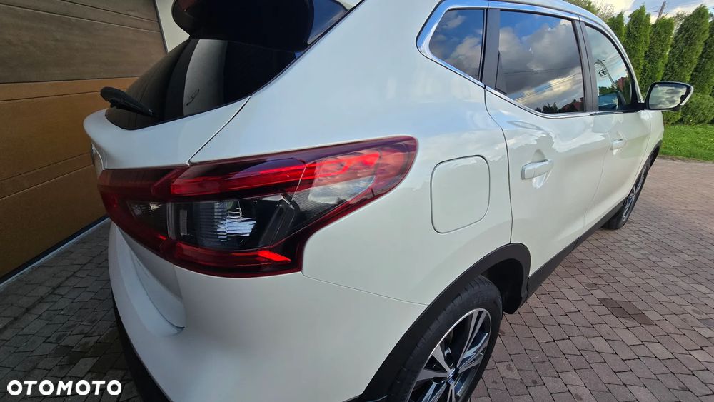 Nissan Qashqai - 18