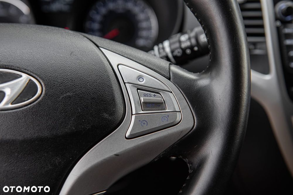 Hyundai ix20 1.6 blue Trend - 17