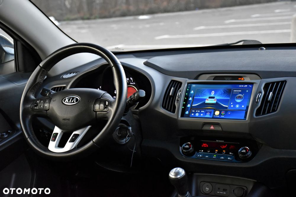 Kia Sportage 2.0 CVVT 2WD Spirit - 35