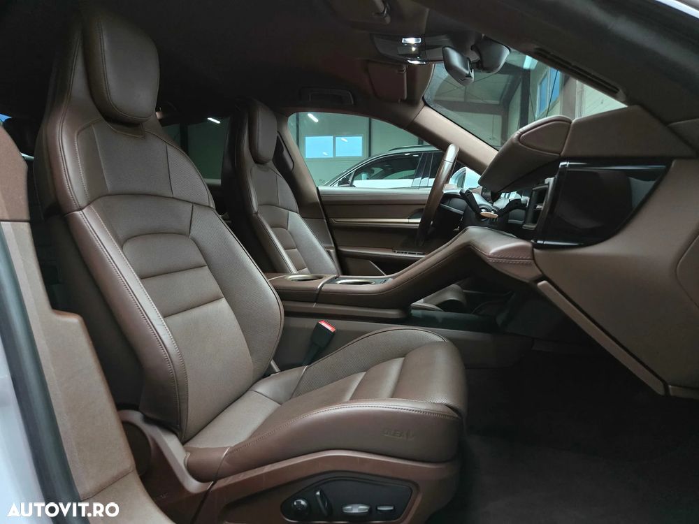 Porsche Taycan 4S Sport Turismo Performancebatterie Plus - 24