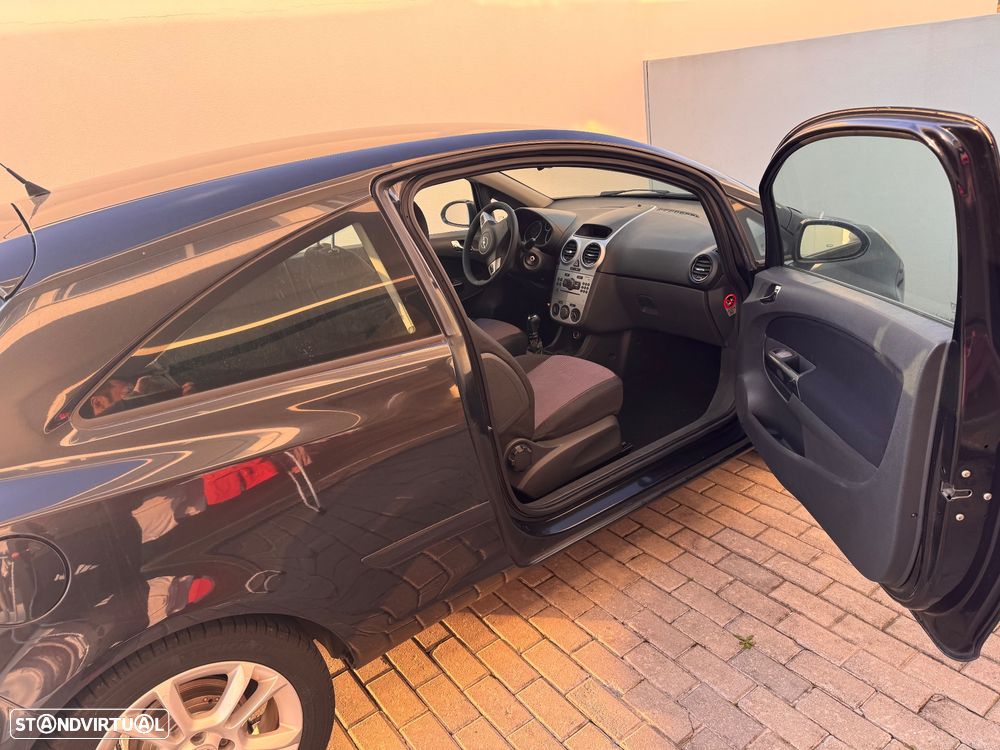 Opel Corsa 1.2 - 4