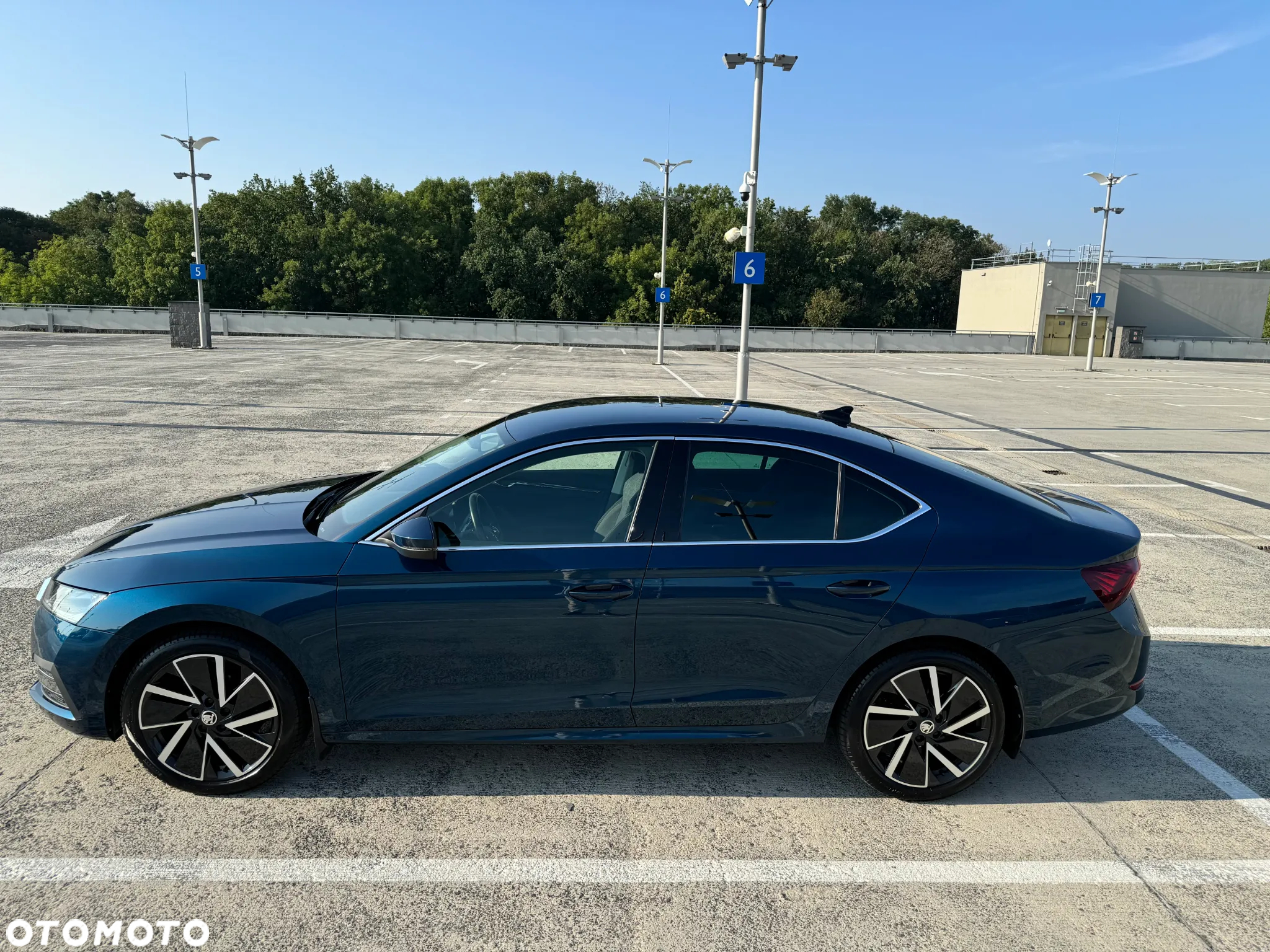 Skoda Octavia 2.0 TDI Style DSG - 6