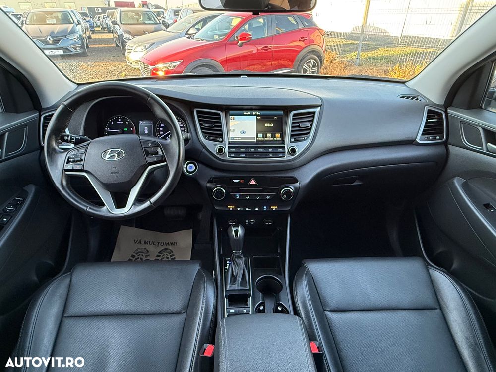 Hyundai Tucson blue 1.7 CRDi 2WD DCT Style - 12
