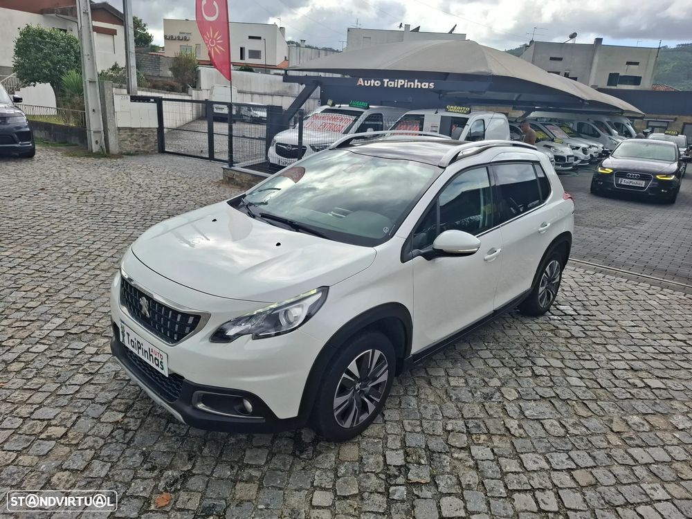 Peugeot 2008 1.2 PureTech Allure - 8