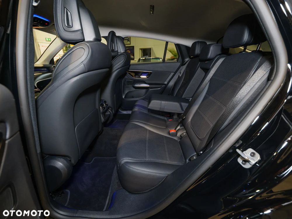 Mercedes-Benz GLC 220 d mHEV 4-Matic Avantgarde - 18