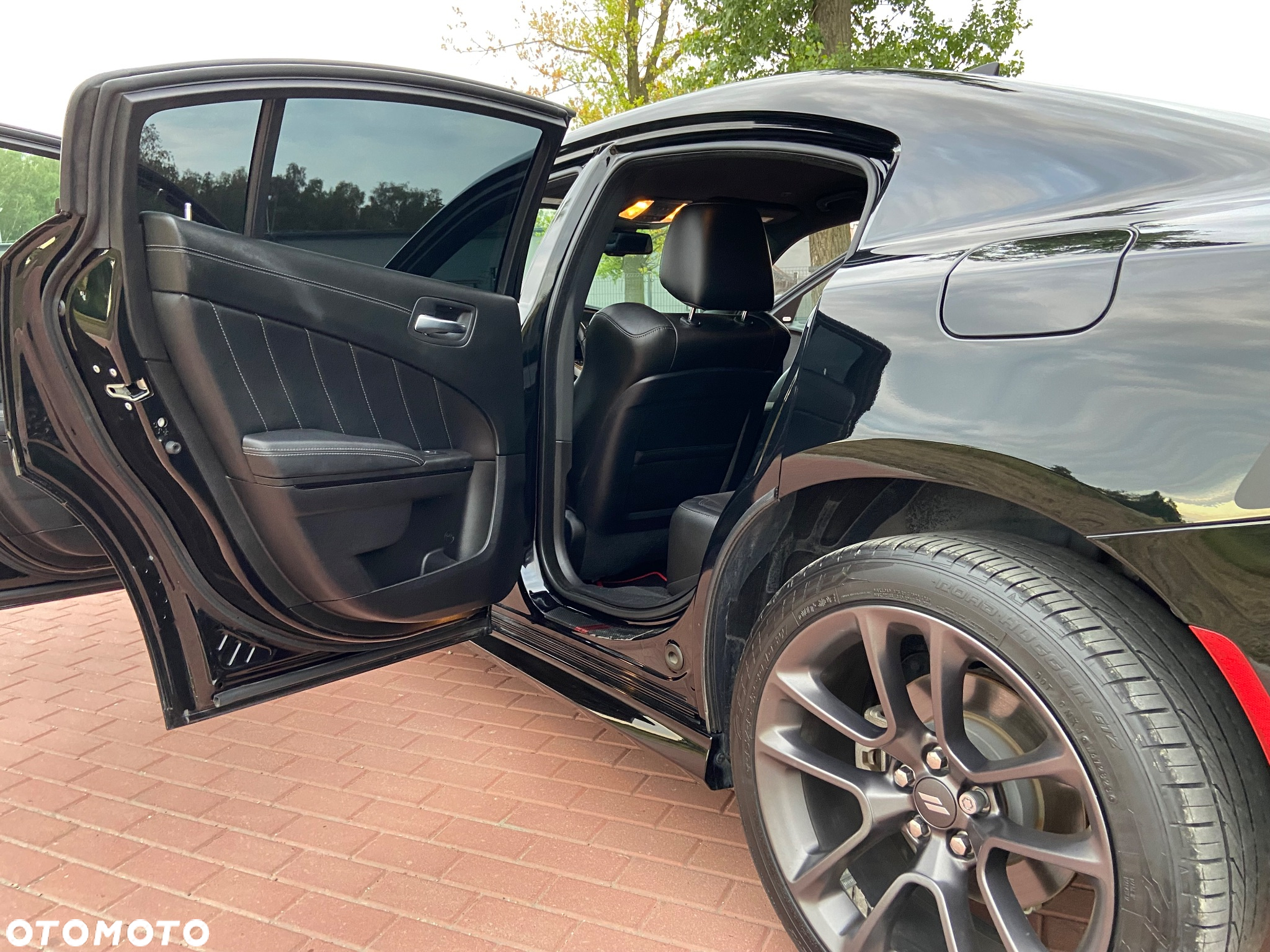 Dodge Charger 5.7 R/T Daytona - 12