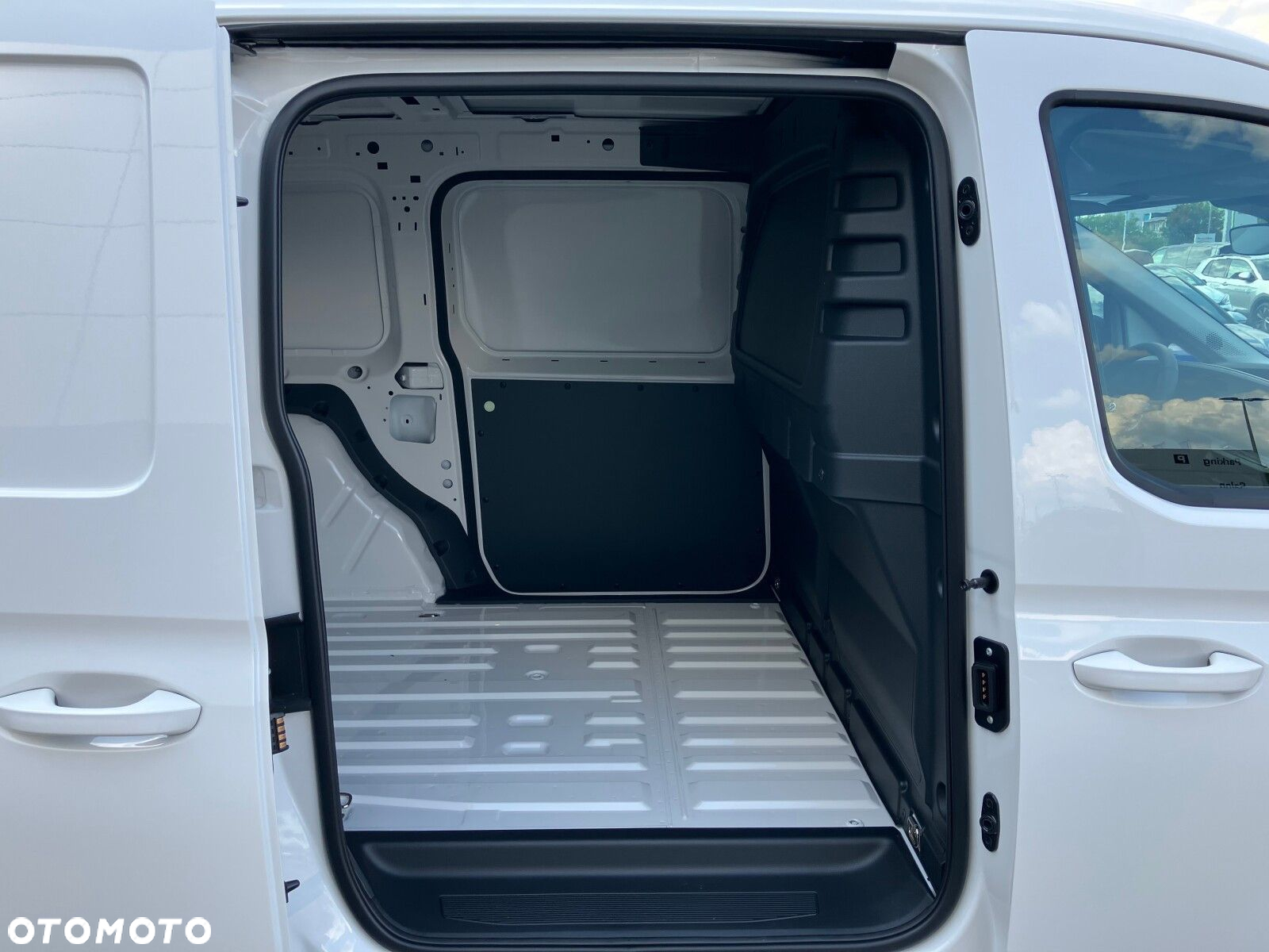 Volkswagen Caddy Caddy Cargo maxi DSG - 29