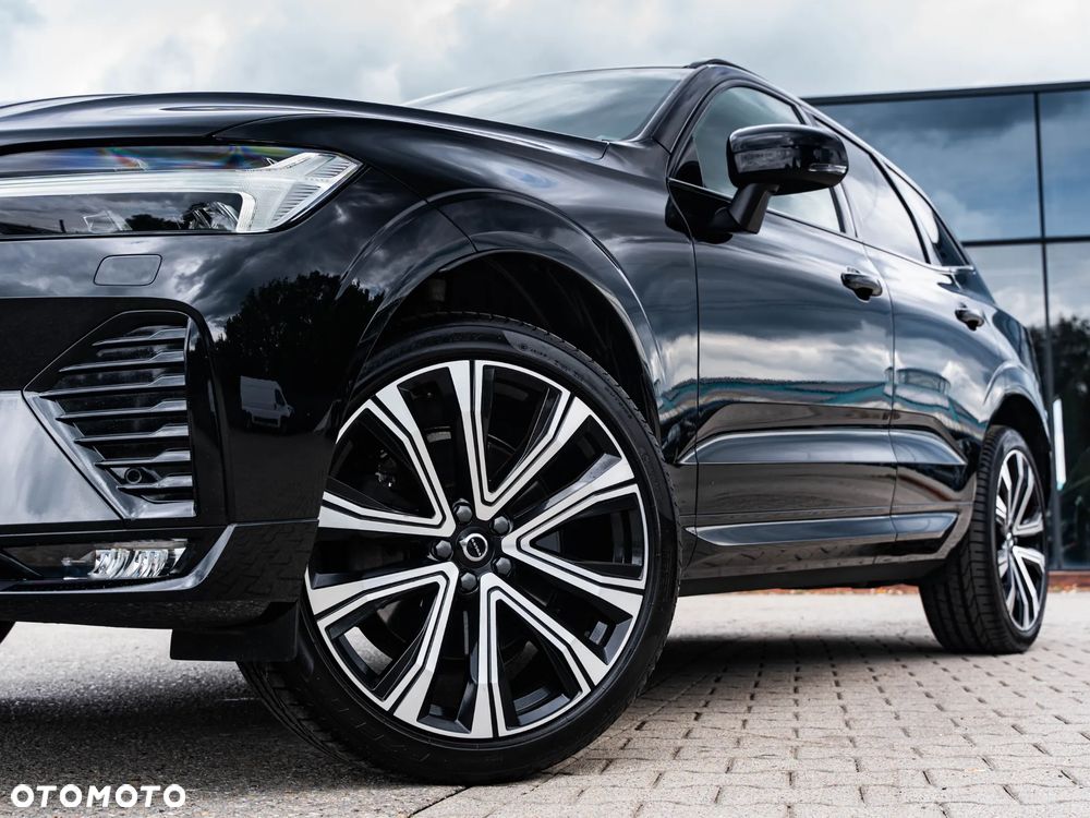 Volvo XC 60 B4 D Ultimate Dark - 18