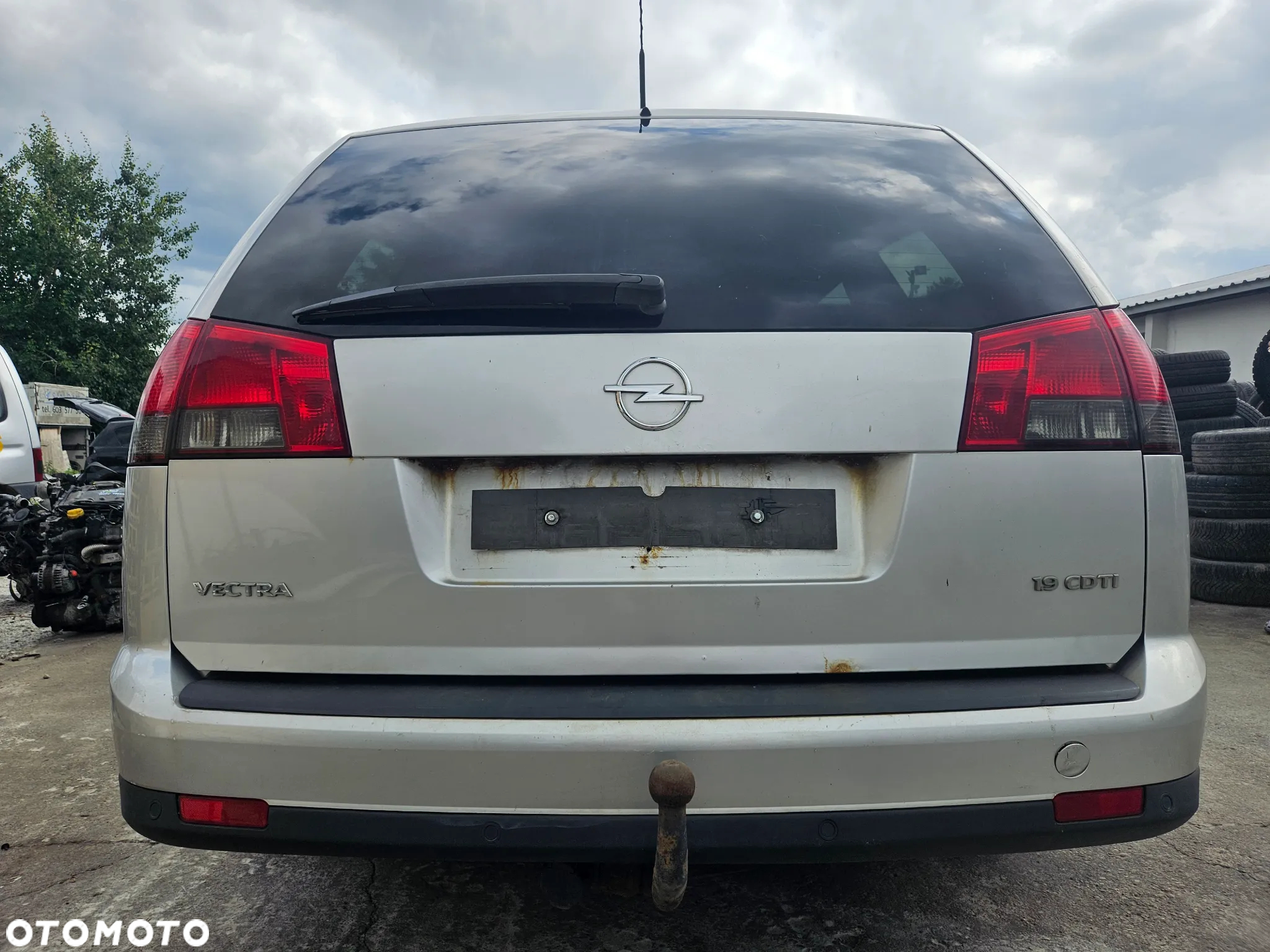 OPEL VECTRA C LIFT BŁOTNIK PRAWY PRZÓD PRZEDNI Z157 - 17